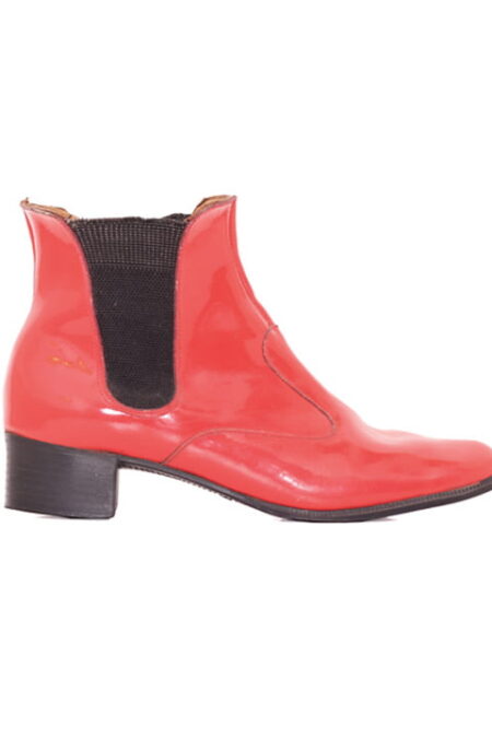 Rode halfhoge sixties laklaarsjes