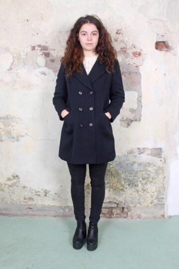 Zwarte wollen trenchcoat
