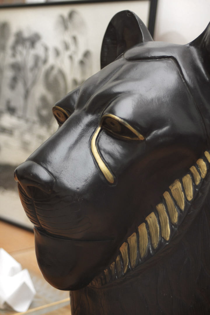 Vintage Tutankhamun Lion Bed Menhit beeld - Afbeelding 4