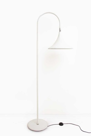 80's Herda vloerlamp wit met trompetvormig kap