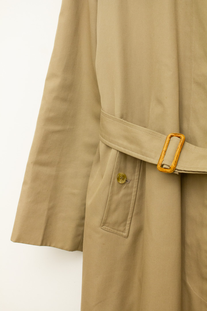 Beige vintage Burberry trenchcoat met ceintuur