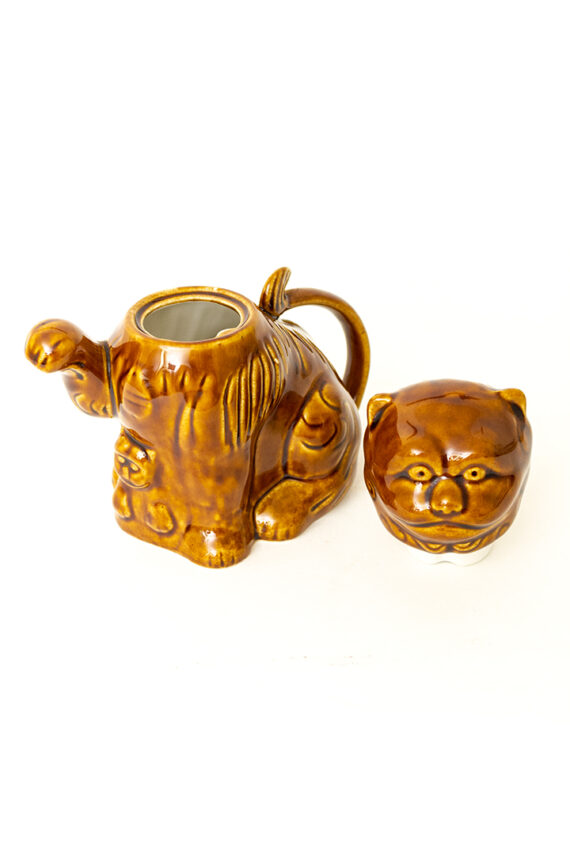 Bruine vintage keramieken theepot leeuw met welp