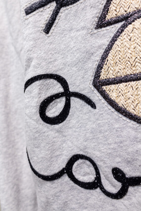 Carven sweater grijs met gezicht - unisex