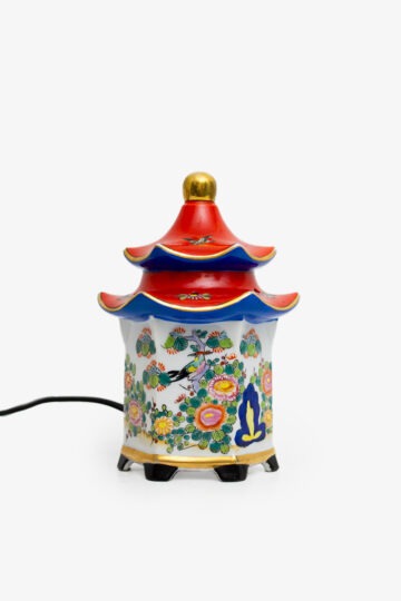 Chinese vintage porseleinen parfumlamp pagode met vergulde punt