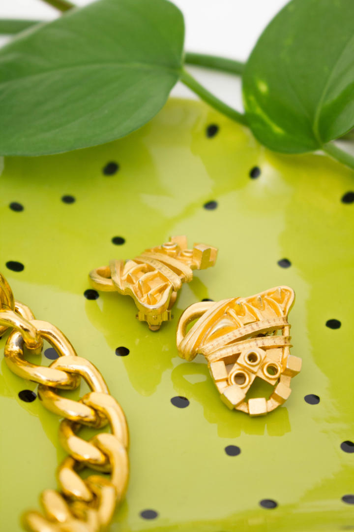 Christian Lacroix eighties clip-on oorbellen verguld