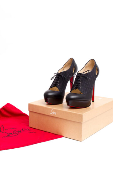 Christian Louboutin gilet pumps of veterlaarsjes