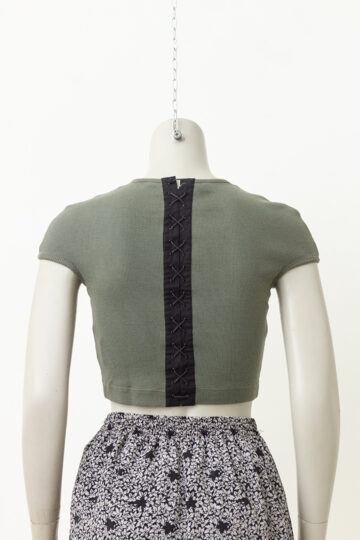 Dirk Bikkembergs legergroene croptop met rijgkoord jaren 90