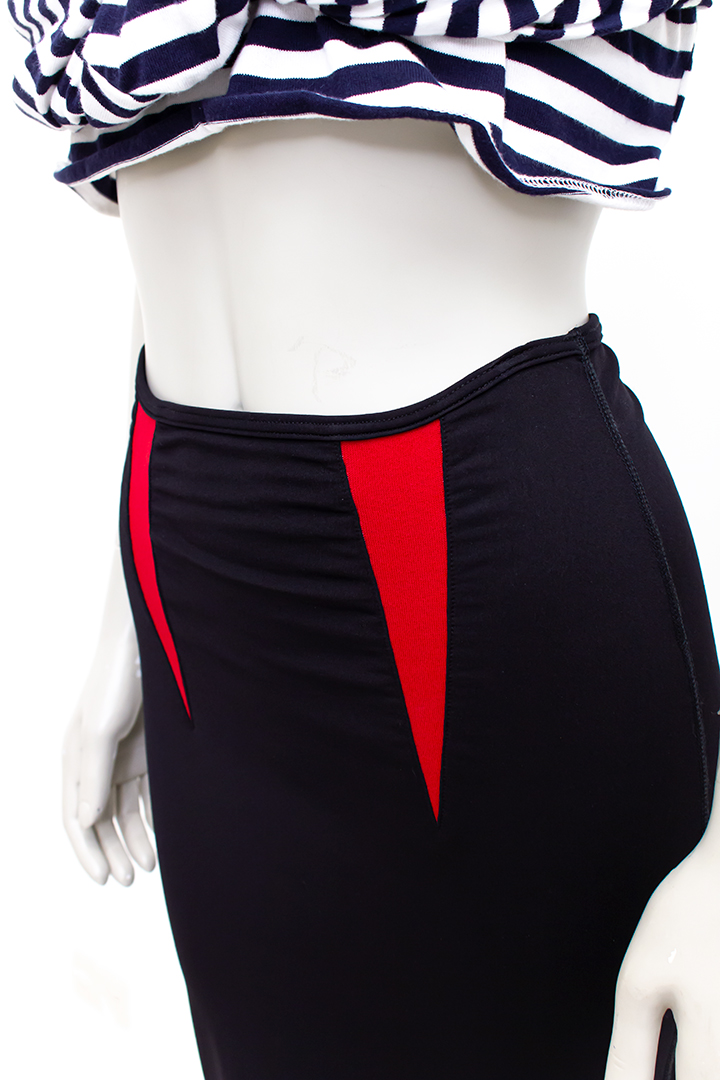 Eighties kokerrok Marithé + Francois Girbaud zwart met rode details