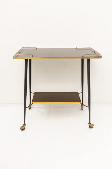 Franse bijzettafel/serveerwagen metalen frame met houtfineer en messing details