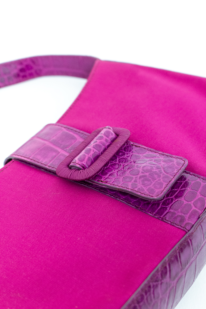 Fuchsia roze schoudertas met details van krokodillenleer Alberta Ferretti