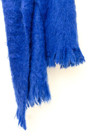 Grote blauwe wollen sjaal met mohair
