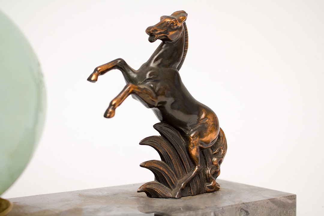 Jaren 30 Art Deco marmeren voet