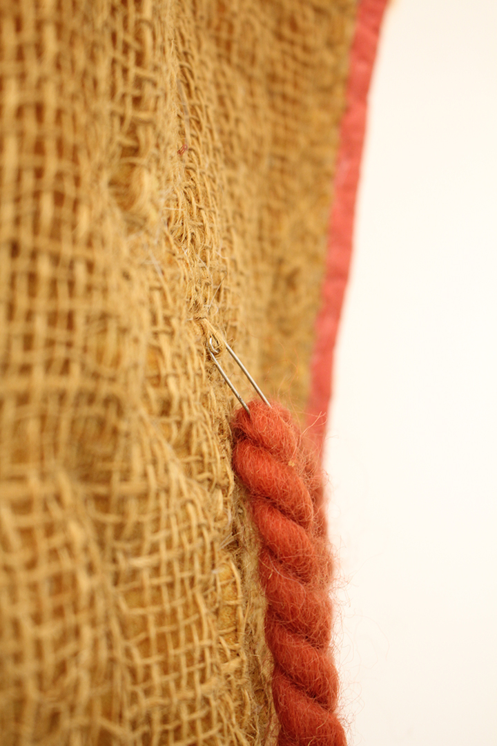 Jaren 70 wandkleed warme kleuren gevlochten met veel textuur