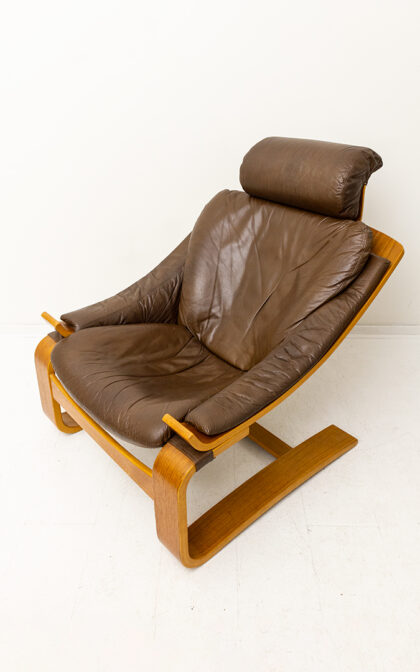 Kroken Ake Fribytter vintage fauteuil met bruine leren bekleding jaren 70