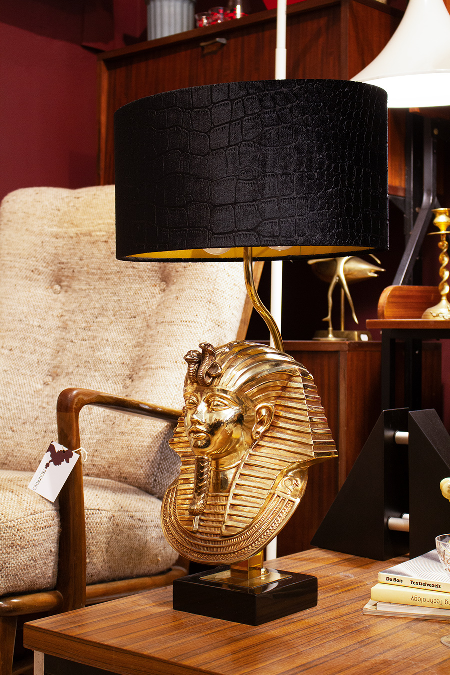 Lusterie DeKnudt Farao 70s tafellamp verguld Noir de Mazy