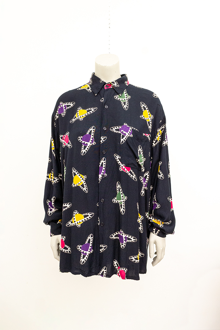 Mac & Maggie zwarte vintage blouse met gekleurde planeten