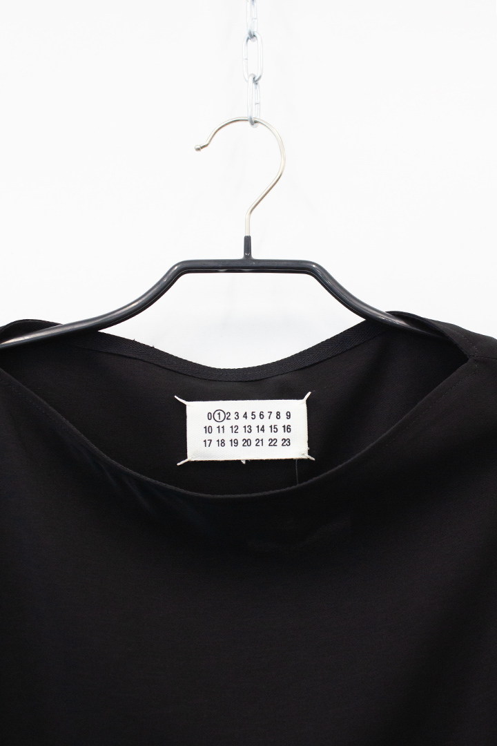 Margiela line 1 toga-look luchtig vallende jurk (op meerdere manieren te dragen)