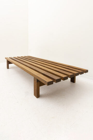 Martin Visser Wengé houten lattenbank voor Spectrum jaren 60