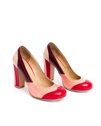 Miu Miu spectator pumps van lakleer