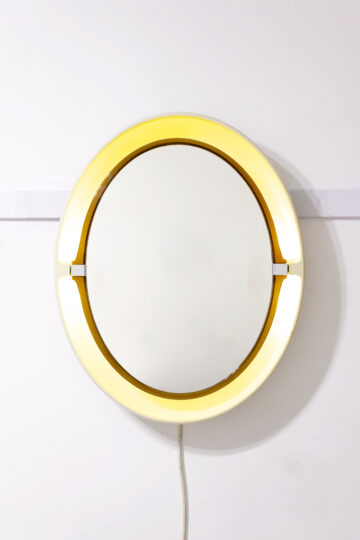 Ovale Allibert spiegel kunststof met ingebouwde verlichting jaren 70
