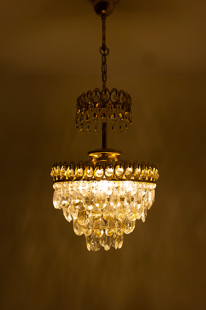 Palwa vergulde kroonluchter met kristallen Palme & Walter jaren 60