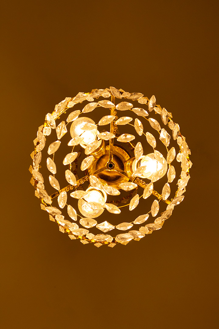 Palwa vergulde kroonluchter met kristallen Palme & Walter jaren 60