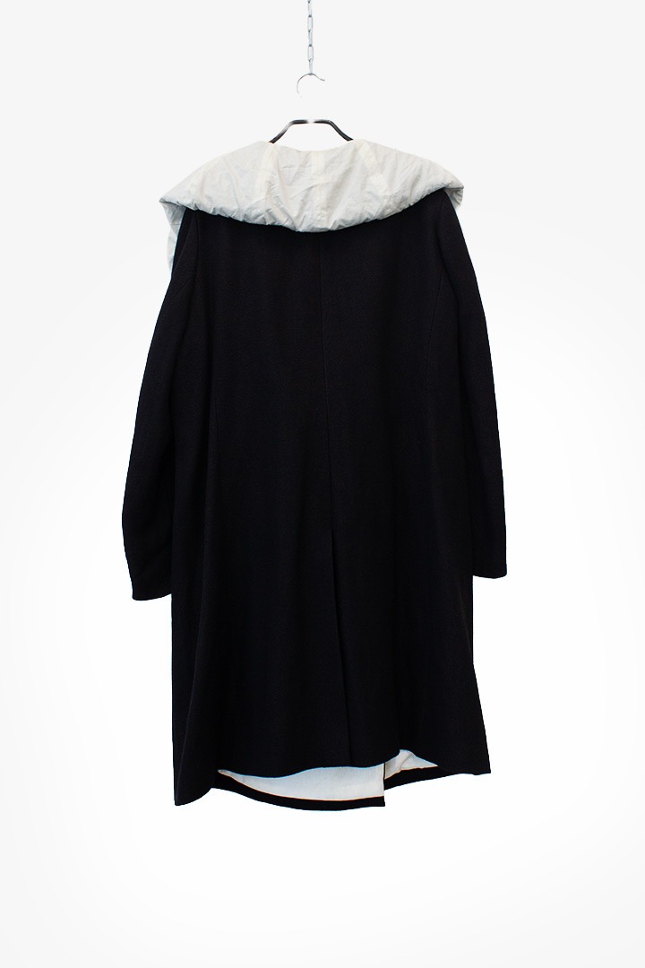 Peachoo + Krejberg zwarte jas met oversized kraag/ hood