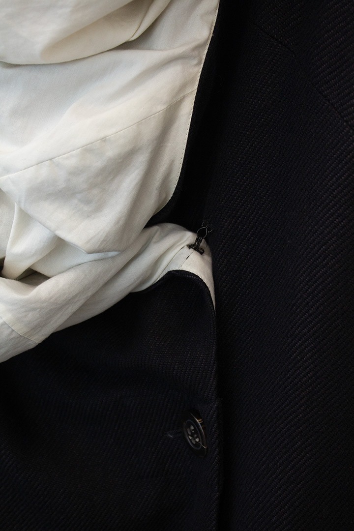 Peachoo + Krejberg zwarte jas met oversized kraag/ hood