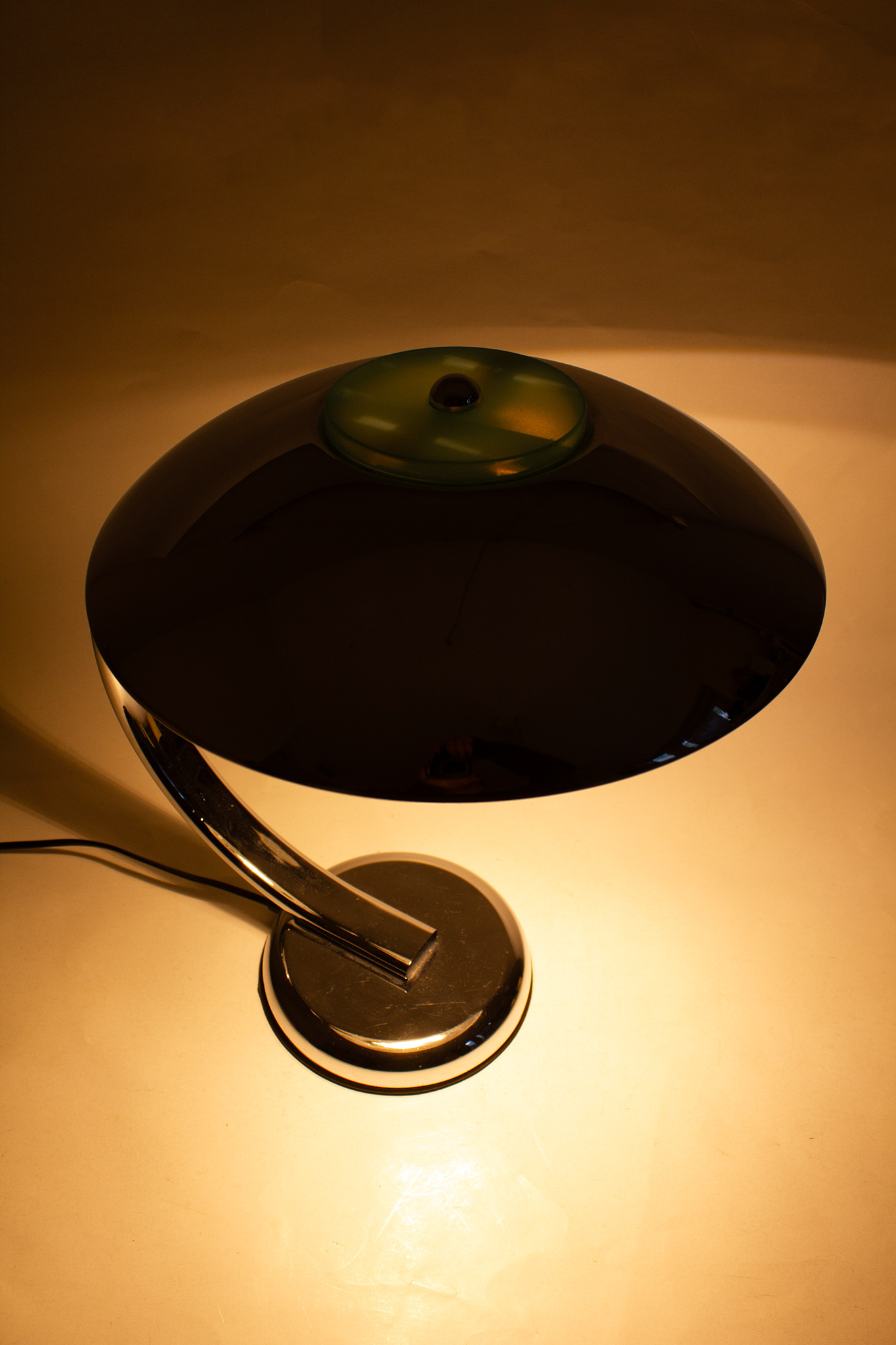 Retro 50’s Bauhaus tafellamp in de stijl van Egon Hillebrand