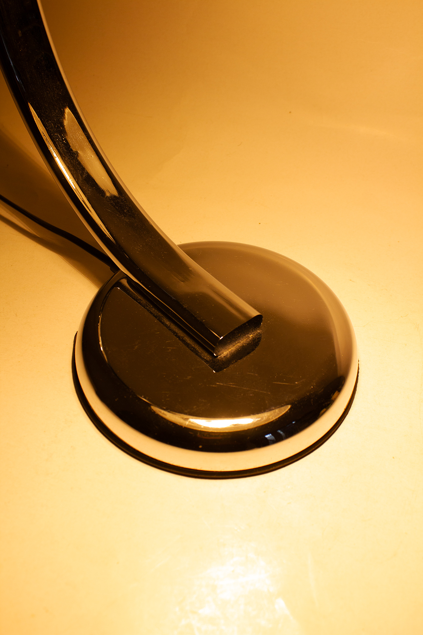 Retro 50’s Bauhaus tafellamp in de stijl van Egon Hillebrand