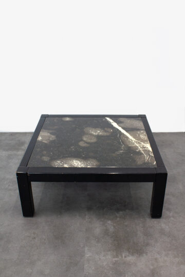 Zwarte vintage salontafel natuurstenen blad marmer steen