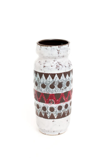 Strehla vaas vintage met wit fat lava glazuur en zigzag patroon