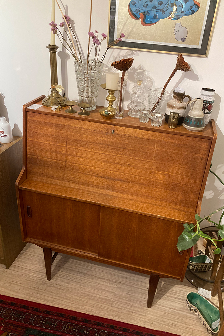 Teakhouten secretaire kast Majhongg vintage