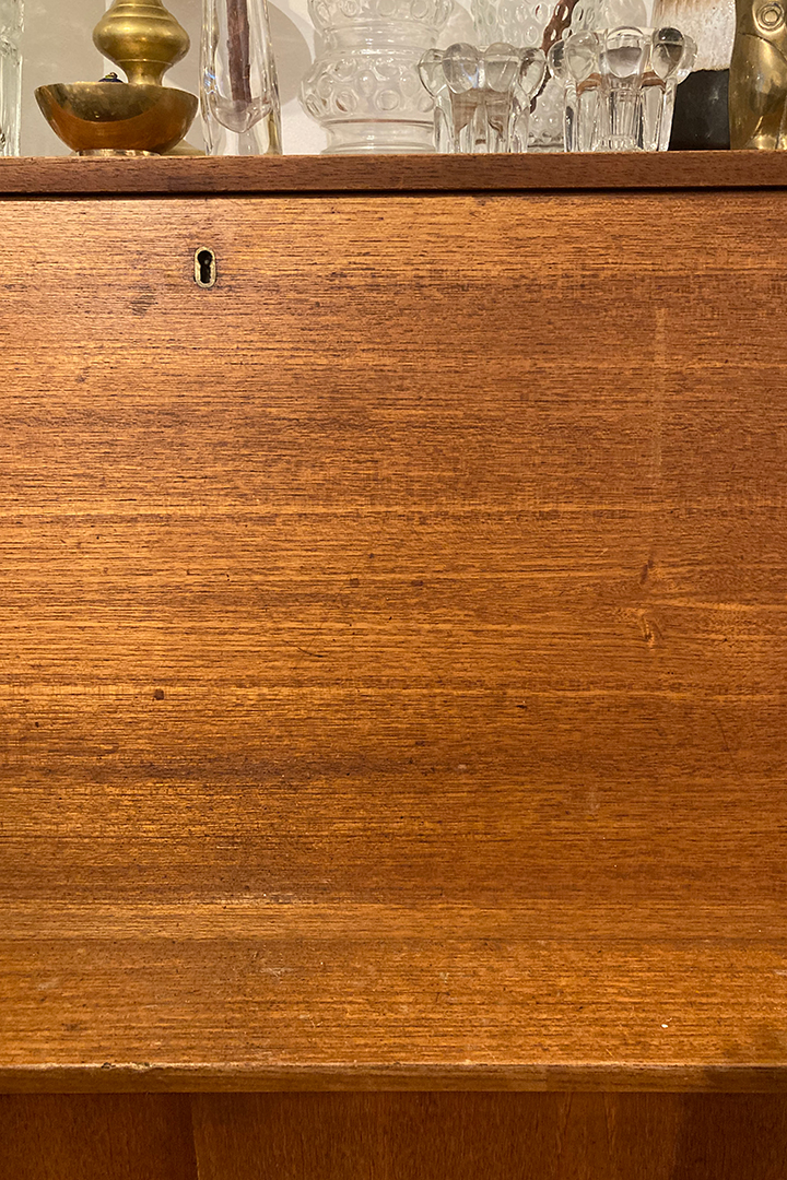 Teakhouten secretaire kast Majhongg vintage