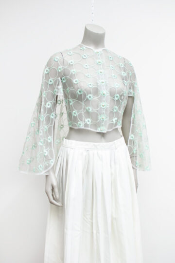 Vintage kanten top / capeje met mintgroene borduursels van bloemen en cirkels