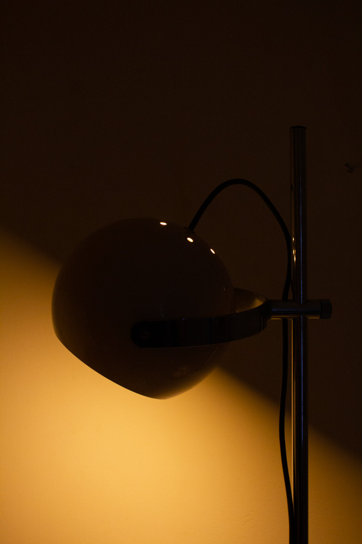 Vintage Anvia staand bollenlamp creme