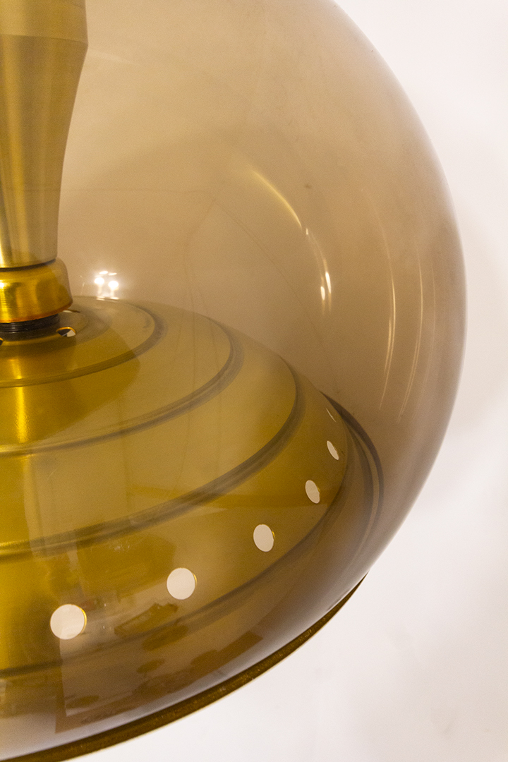 Vintage Space Age hanglamp Dijkstra met bruine kunststof bol en aluminium binnenwerk