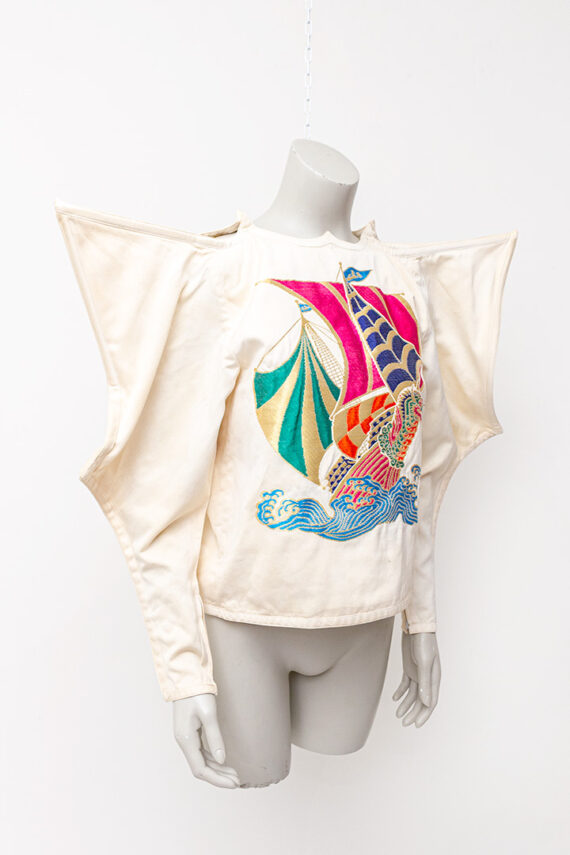 Vintage Yamamoto top van katoen en zijde met sculpted schouders en geborduurde drakenboot