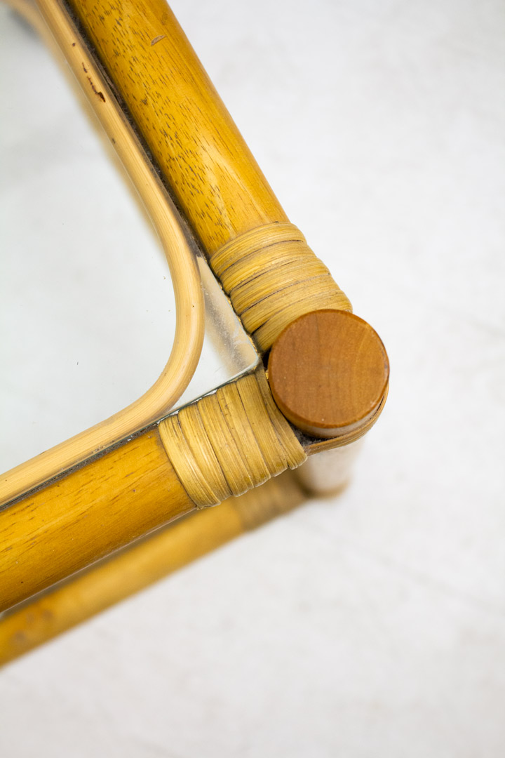 Vintage bamboe barcart met glazen platen