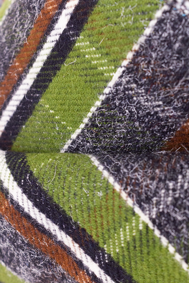 Vintage geruite wollen stof op rol groen/bruin/grijs - 6 meter