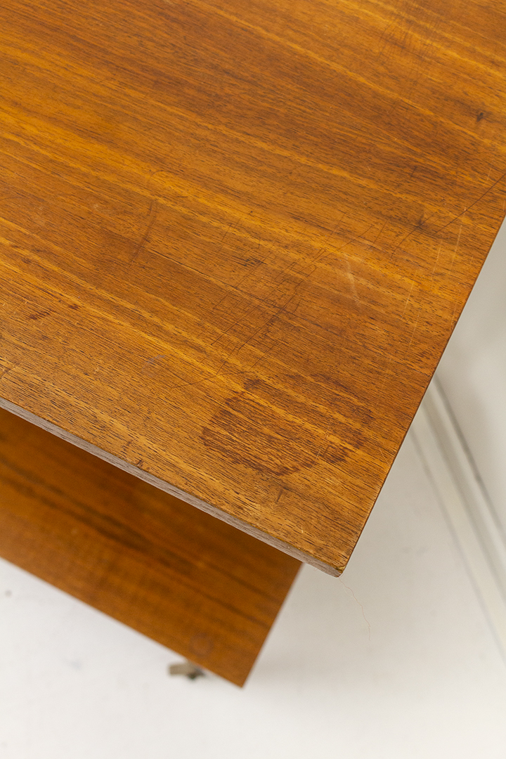 Vintage houten barcart/serveerwagen met zwart buizenframe