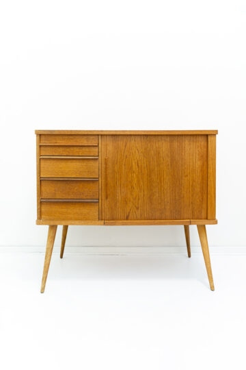 intage houten kast of bureau met lamellen schuifdeur jaren 60