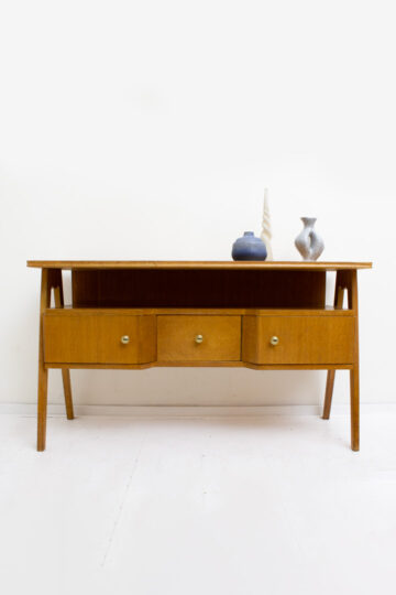 Vintage houten lowboard kast