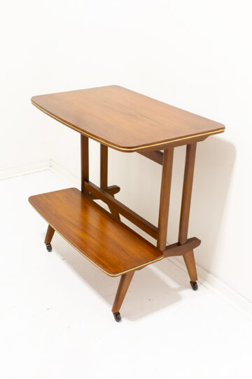 Vintage houten trolley met messing bies