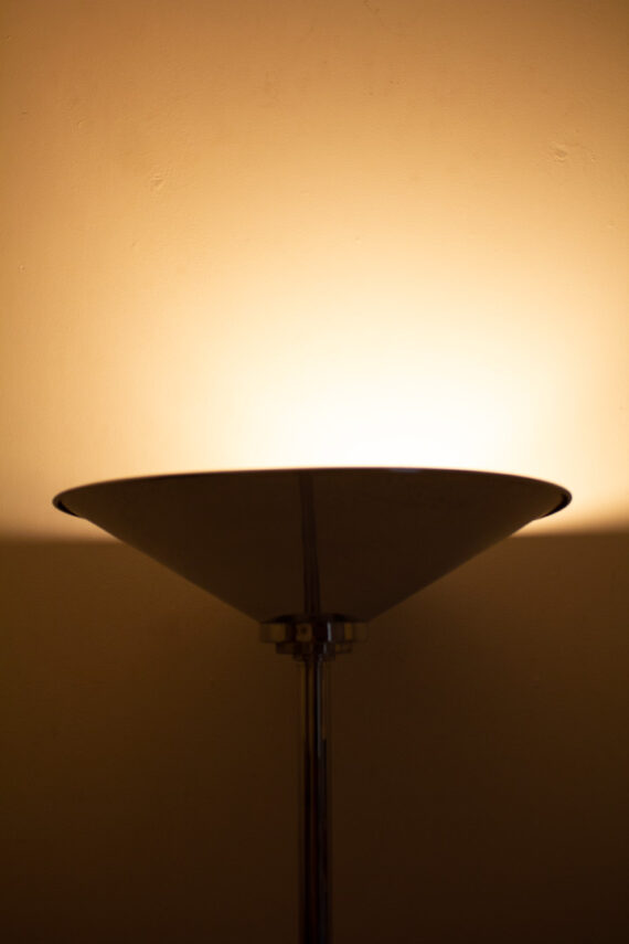 Vintage chroom vloerlamp met houten voet