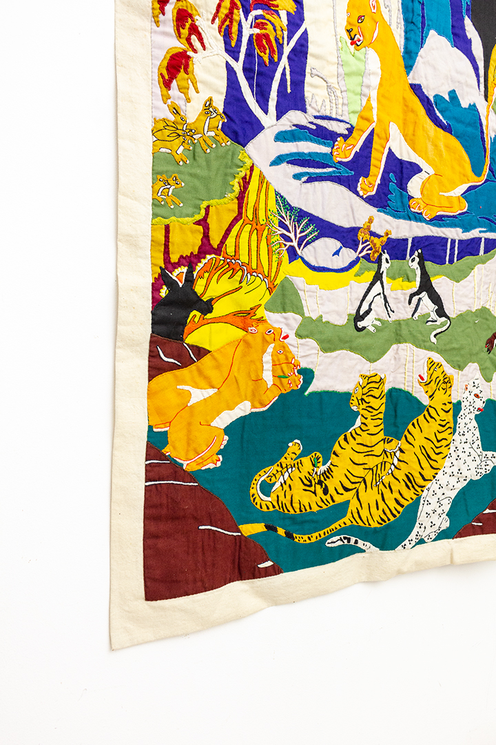 Vintage katoenen wandkleed L’Atelier au Fils d’Indra van Pondichery