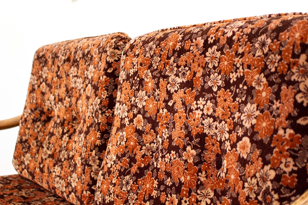 Vintage rotan bank uit de seventies