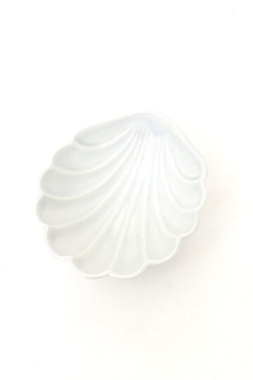 Vintage schelp schaaltje van wit keramiek Chodziez Polen