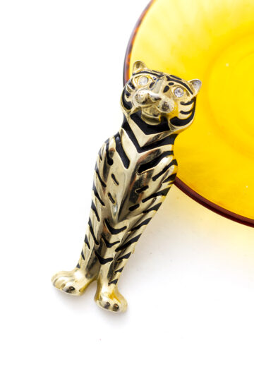 Vintage tijger broche goudkleurig met strass steentjes