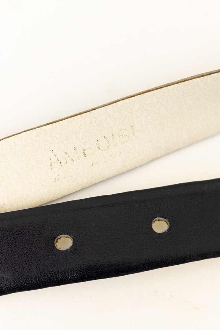 Vintage zwart/wit leren riem met goudkleurige metalen gespen